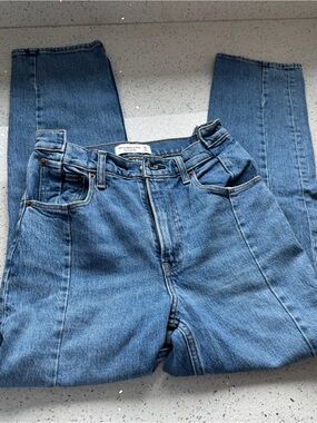 Abercrombie & Fitch Medium Blue Slim Straight Jeans